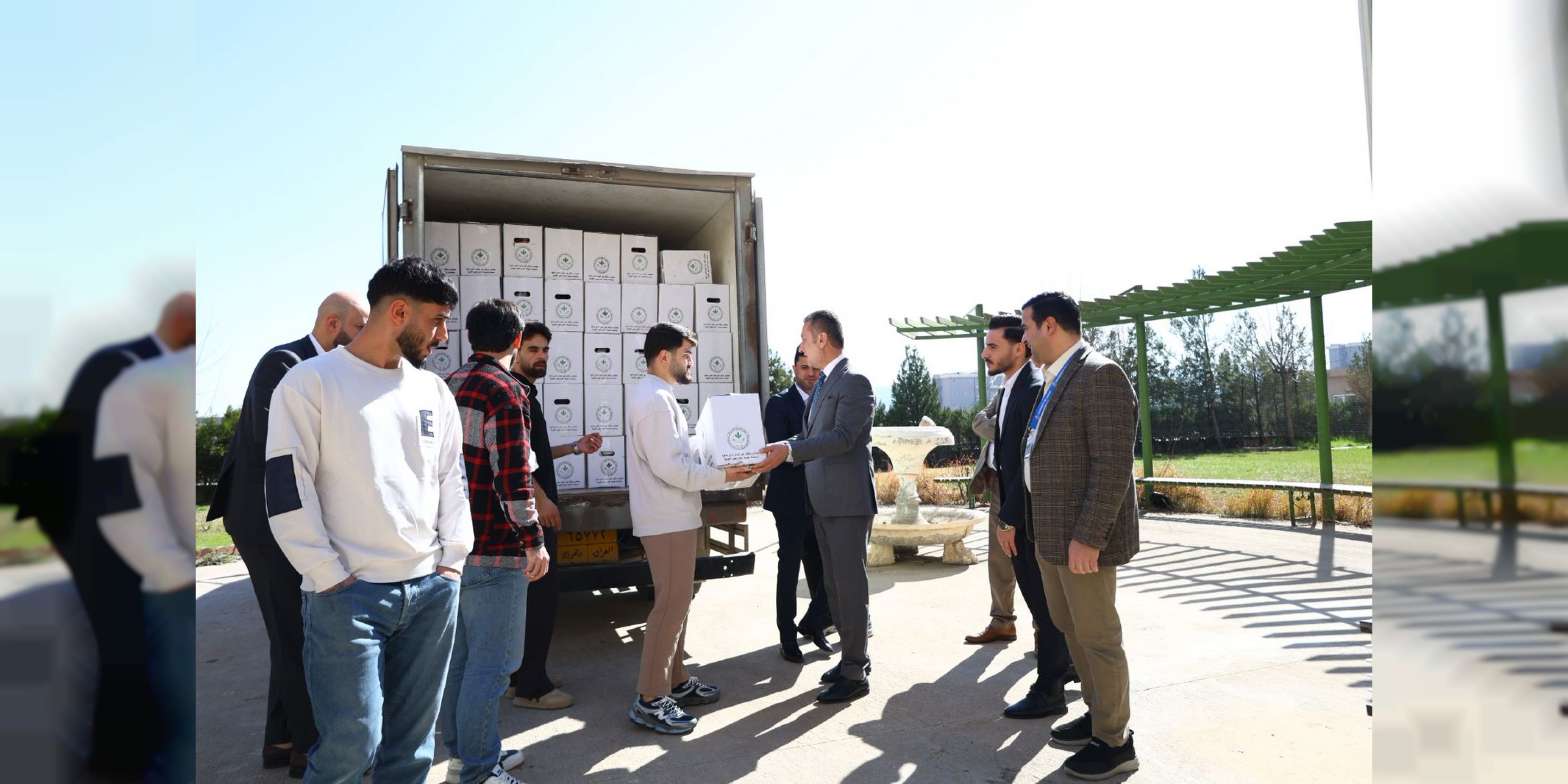 Cihan Group Distributes More Than 500 Food Baskets to Dormitory Students at the University of Zakho